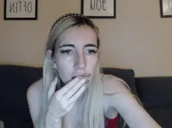Amateur Watch Live Sex Cams of BarbieBlondie
