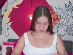 Amateur Sex Chat of lia_avalon_
