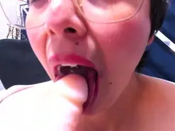Amateur Adult Webcams of Lucy_Glow