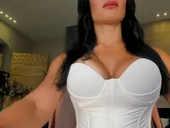 Amateur Free Live Porn of IsabelBornner