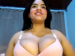 Amateur Free Porn Cam of Candy_Kruhs