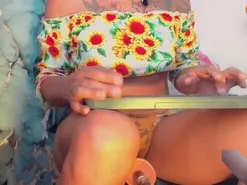 Amateur Adult Webcam of khiara_moretti
