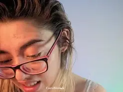 Amateur Live Sex of carol_blonde