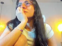 Amateur Adult Webcam of EmilyBuu