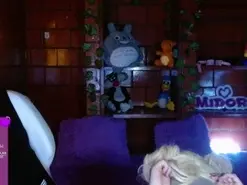 Amateur Adult Webcams of MidoriQuinn