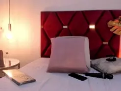 Amateur Nude Webcam of GahiaBelucci