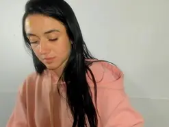 Amateur Free Porn Cam of amy_kobold33
