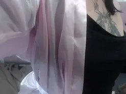 Amateur Live Sex Cam of MavisKuro