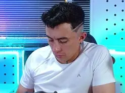 Amateur Live Sex of DARKO0717