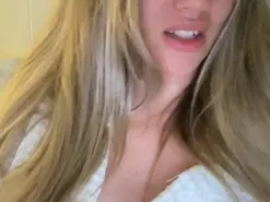 Amateur Live Sex Cam of naiara_21