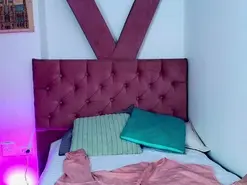 Amateur Sex Cam of CamiilaReyes