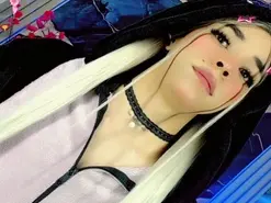 Amateur Free Live Porn of moon_sweet-