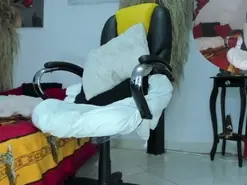 Amateur Live Sex Cam of evelin_hott