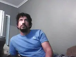 Amateur Sex Cam of Thecurveisback