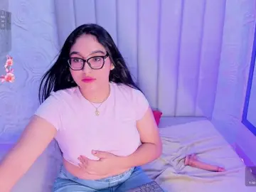 Bongacams Free Porn Cam of LyaDubois