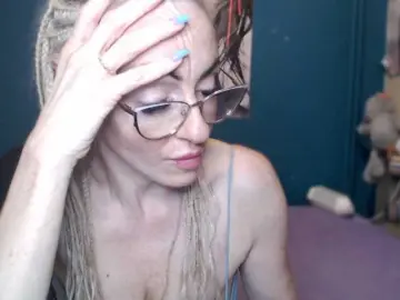 Bongacams Sex Cam of NADINNNE