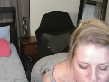 Bongacams Free Live Porn of Holliekate