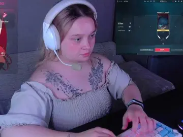 Bongacams Live Sex Cam of AlinaAdams