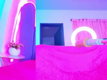 Bongacams Watch Live Sex Cams of NathaxaLeans