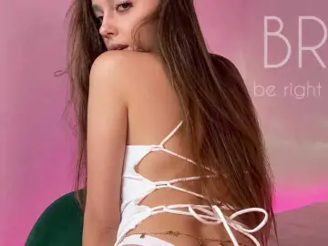 Bongacams Adult Webcam of MaybeBabeTV