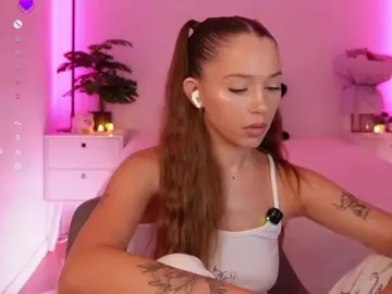 Bongacams Best live sex cam show of MaybeBabeTV