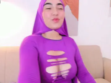 Bongacams Free Porn Cam of Malika-Noor