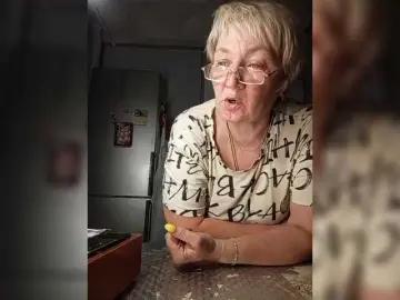 Bongacams Watch Live Sex Cams of Machenka1
