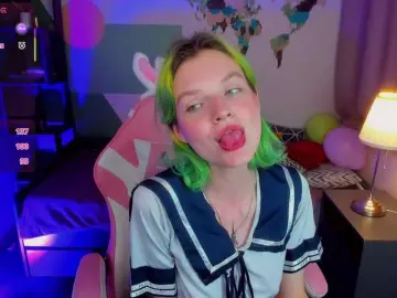 Bongacams Watch Live Sex Cams of LikaSky