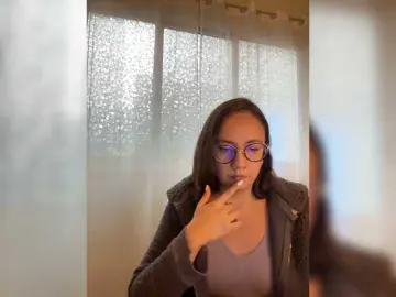 Bongacams Live Sex Cam of xxMishellexx