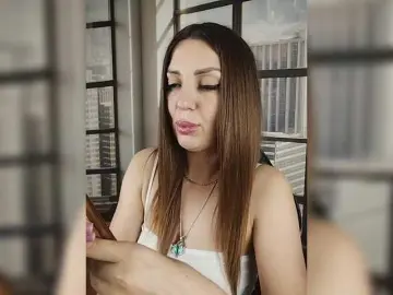 Bongacams Watch Live Sex Cams of SexyKitty75-1