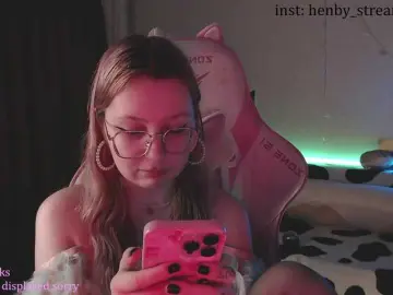 Bongacams Watch Live Sex Cams of henby-streams