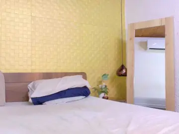 Bongacams Best live sex cam show of tiny-whore