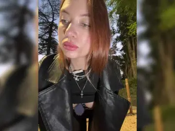 Bongacams Live Porn of Lina69Goddesssss