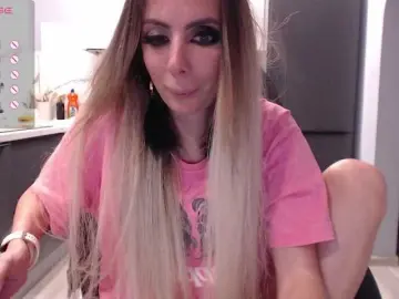 Bongacams Live Porn of blondalina