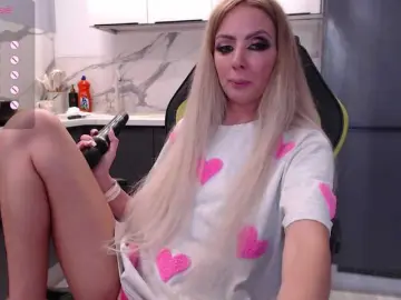 Bongacams Free Porn Cam of blondalina