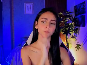 Bongacams Sex Chat of Coraliinee