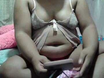 Bongacams Watch Live Sex Cams of PinayLynlyn08