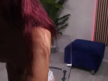 Bongacams Live Porn of RaveBunny