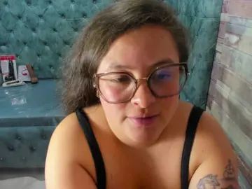 Bongacams Adult Video Chat of SaraThonson