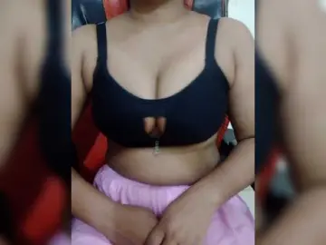 Bongacams Watch Live Sex Cams of Tapur-