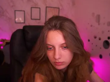 Bongacams Watch Live Sex Cams of CuteeFoxy