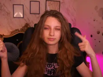 Bongacams Private Sex Chat of CuteeFoxy