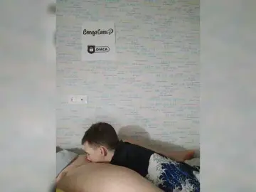 Bongacams Live Porn of MikaAlex