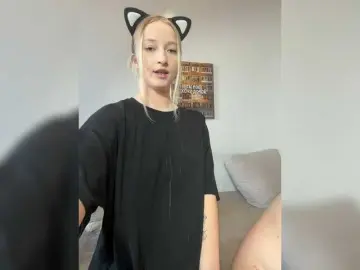Bongacams Watch Live Sex Cams of AlexAndPole