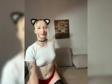 Bongacams Watch Live Sex Cams of AlexAndPole