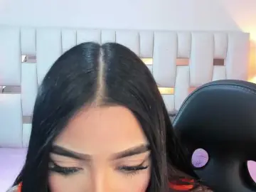 Bongacams Free Porn Cam of NauthyNahomi