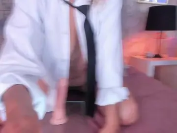 Bongacams Private Sex Chat of LunaMilf