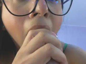 Bongacams Best Webcam of MaiaaR