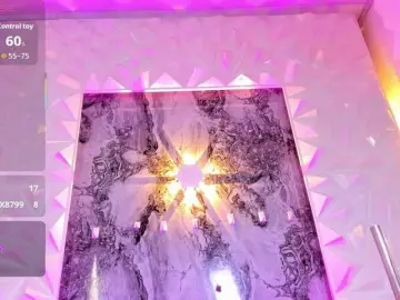 Bongacams Live Sex Cam of playful-violet