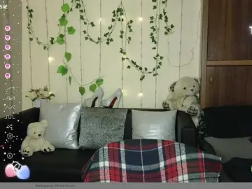 Bongacams Live Sex Cam of Aliciaredluv
